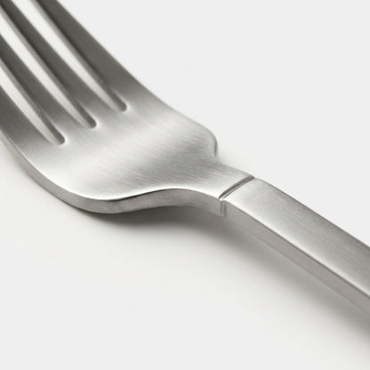 Biat Stainless Steel Dinner Forks 21 cm Satin Set of 4 - Detail view